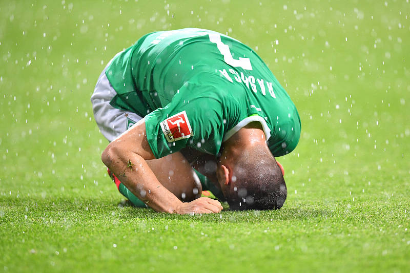 九游app-爆冷引发热议！，JackeyLove在日本队比赛中重要助攻上演精彩一战-九游app